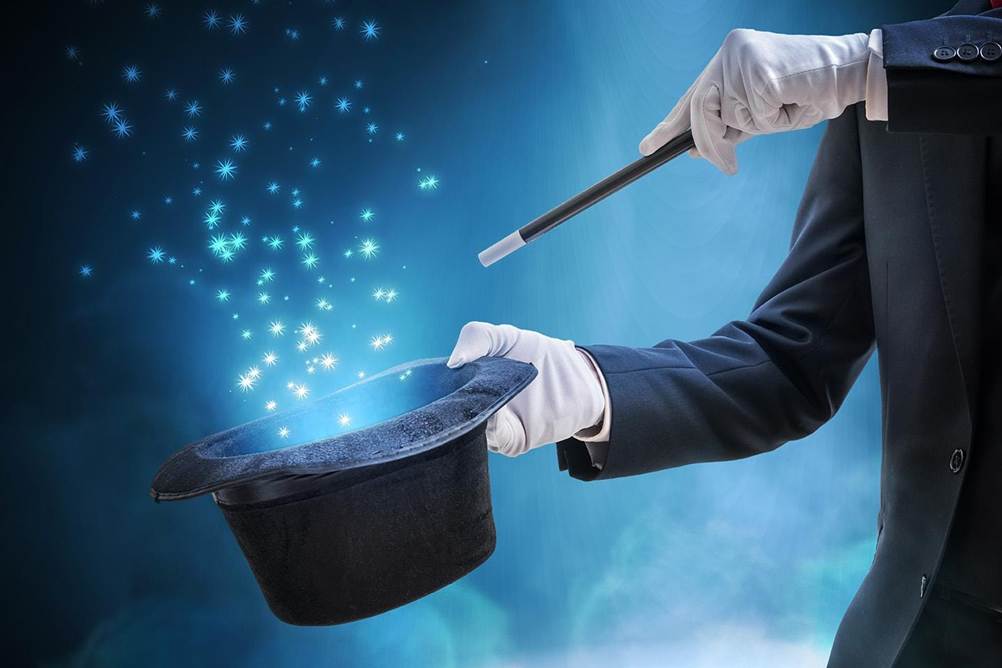 Expose News: Watch as this magician pulls off a dazzling trick! Is the monetary system designed to enslave you and your government?